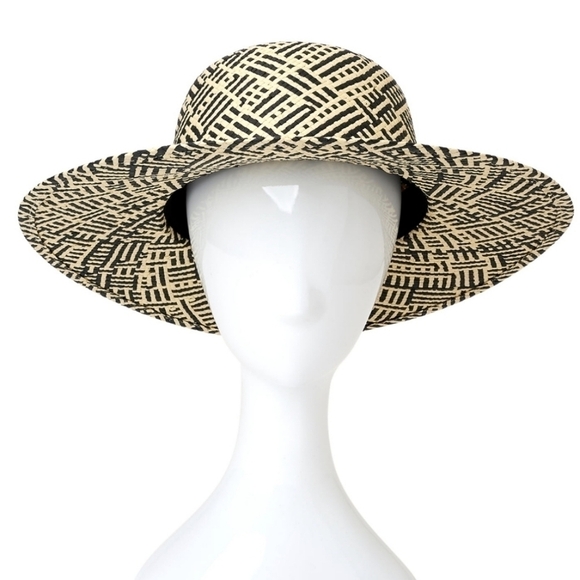 Two Tone Wide Brim Woven Straw Hat in Black and Tan One Size NWT - Picture 1 of 3